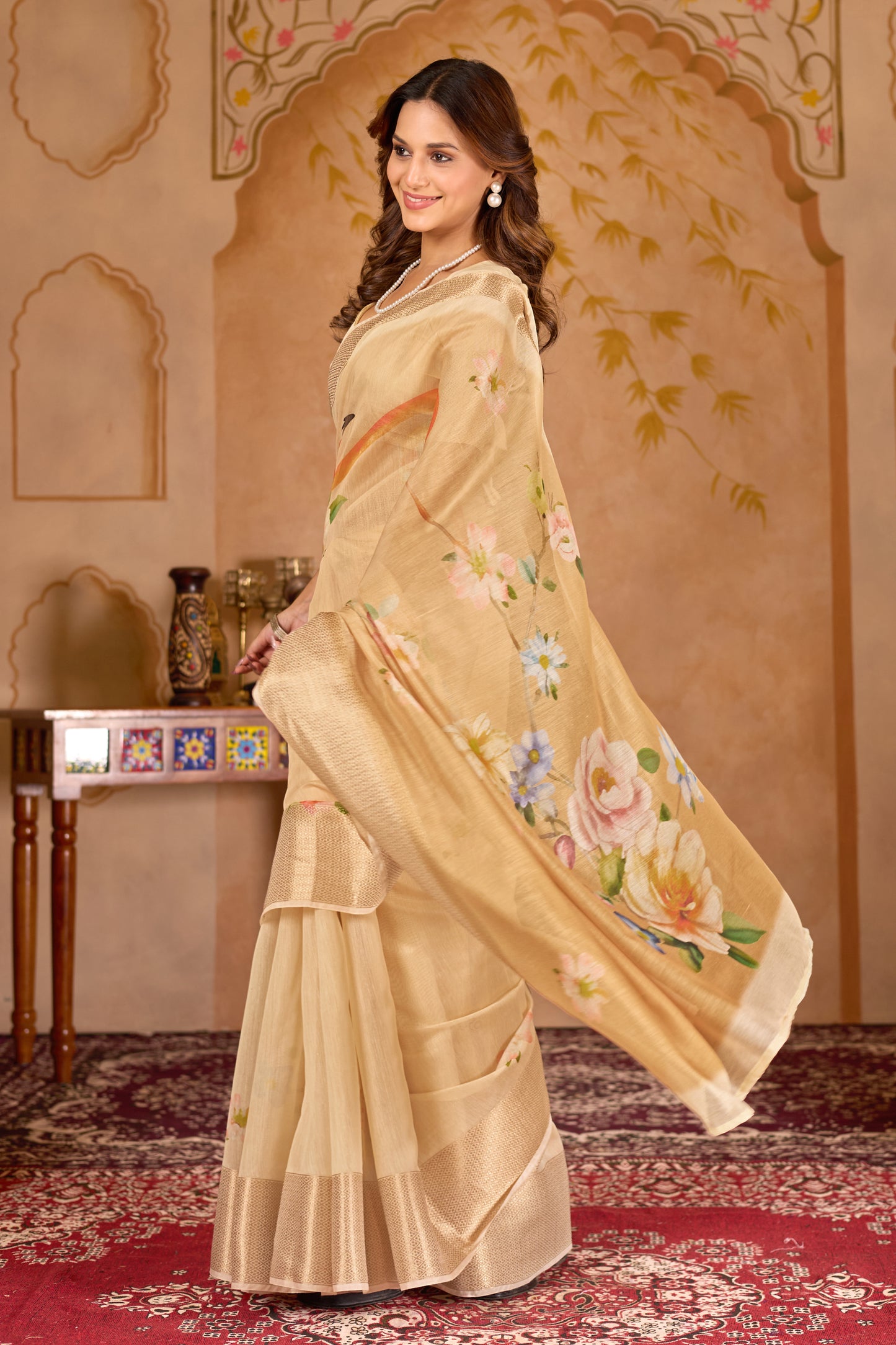 Chanderi silk digital print Off White Colour saree with gold border swan design