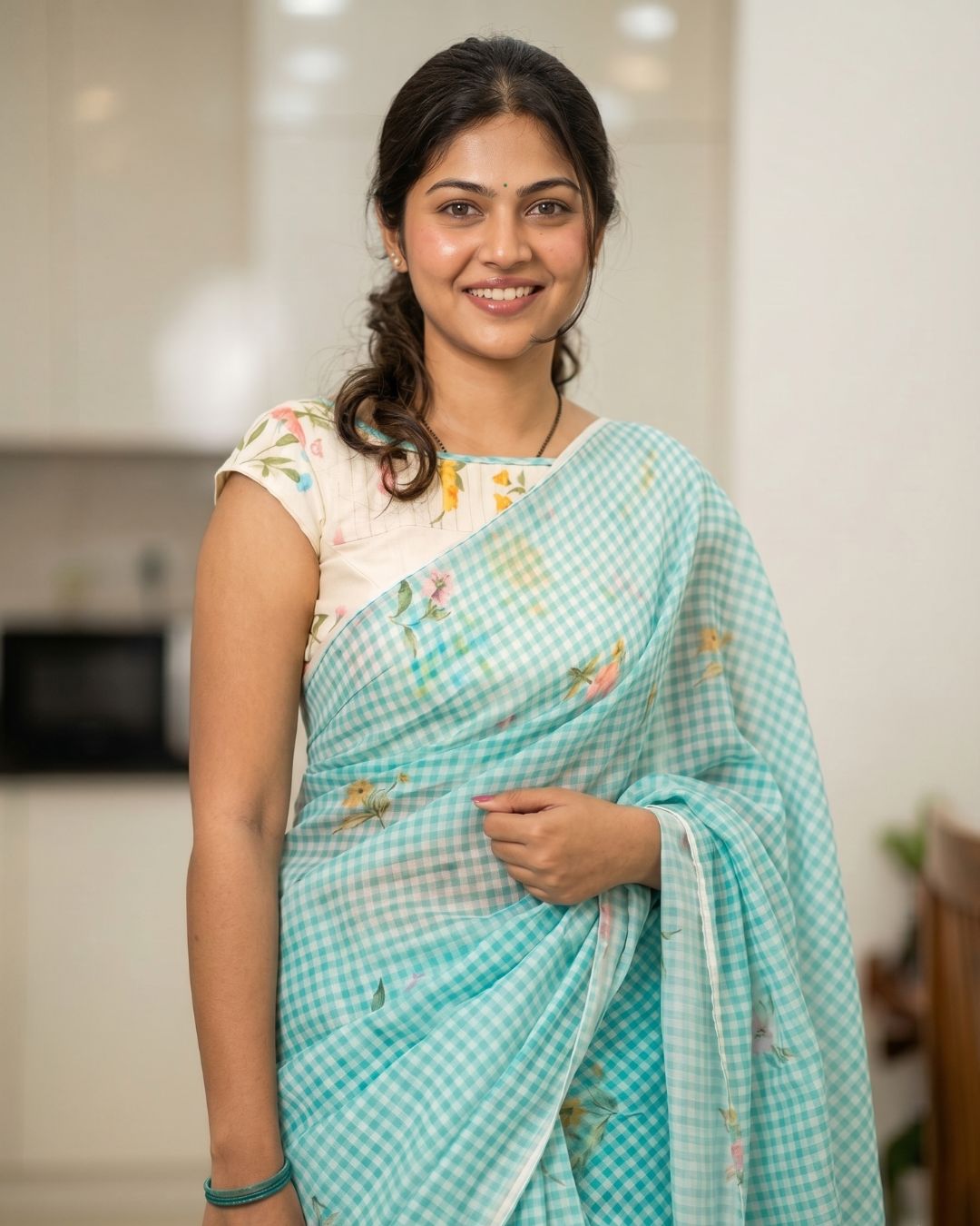 Cotton Linen Checks floral saree