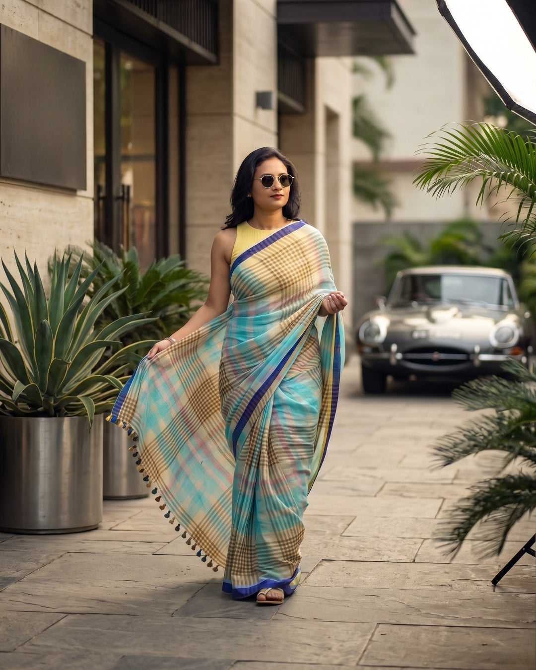 Cotton Linen Handloom look digital print saree