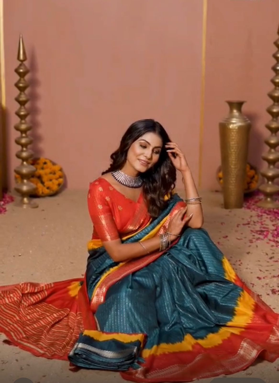 Dola silk zari saree with latkan