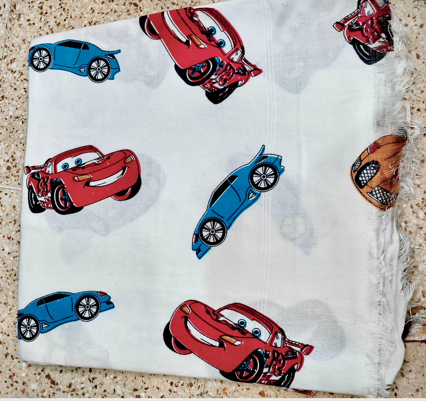 Mc queen car theme kids shawl / blanket