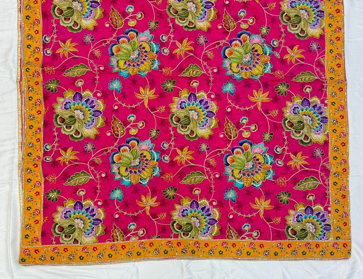 Pure Viscose Natural Crepe Dupatta – Floral Zari Elegance