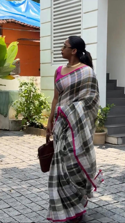 CHECKMATE – Cotton Linen Digital Print Saree