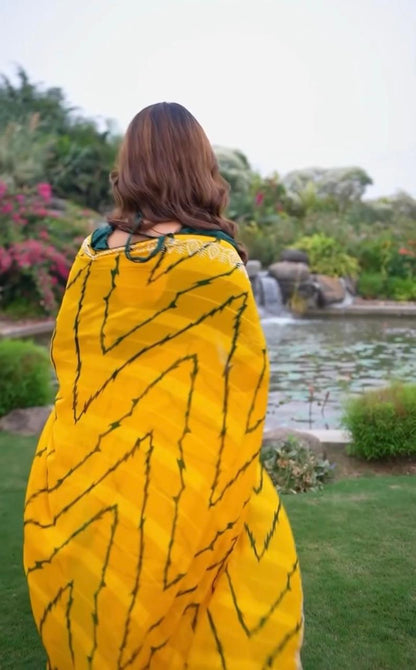 Sunshine Waves – Weightless Georgette Designer Saree