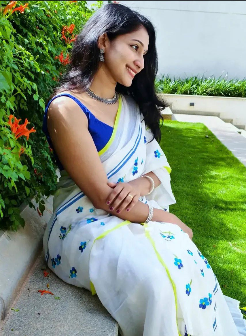 White bliss -Cotton Linen Blend Digital Printed Saree