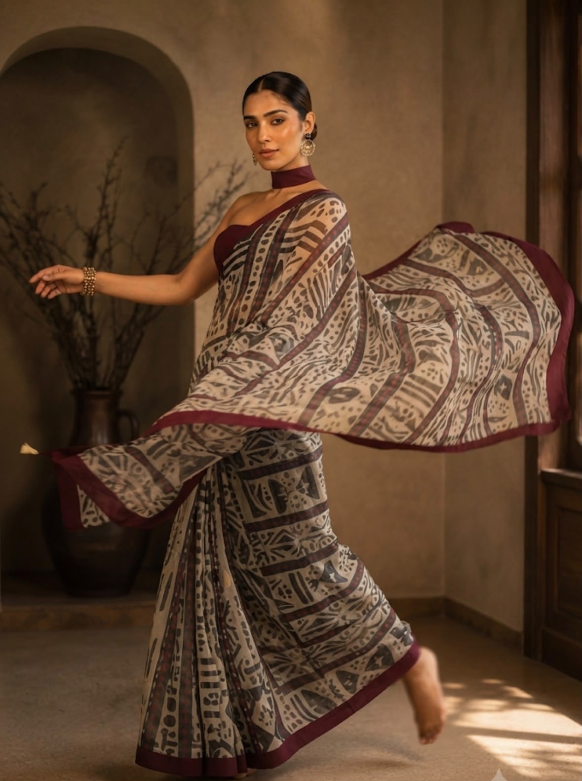 Maroon Muse – Evening Geometry Cotton Linen Blend Saree