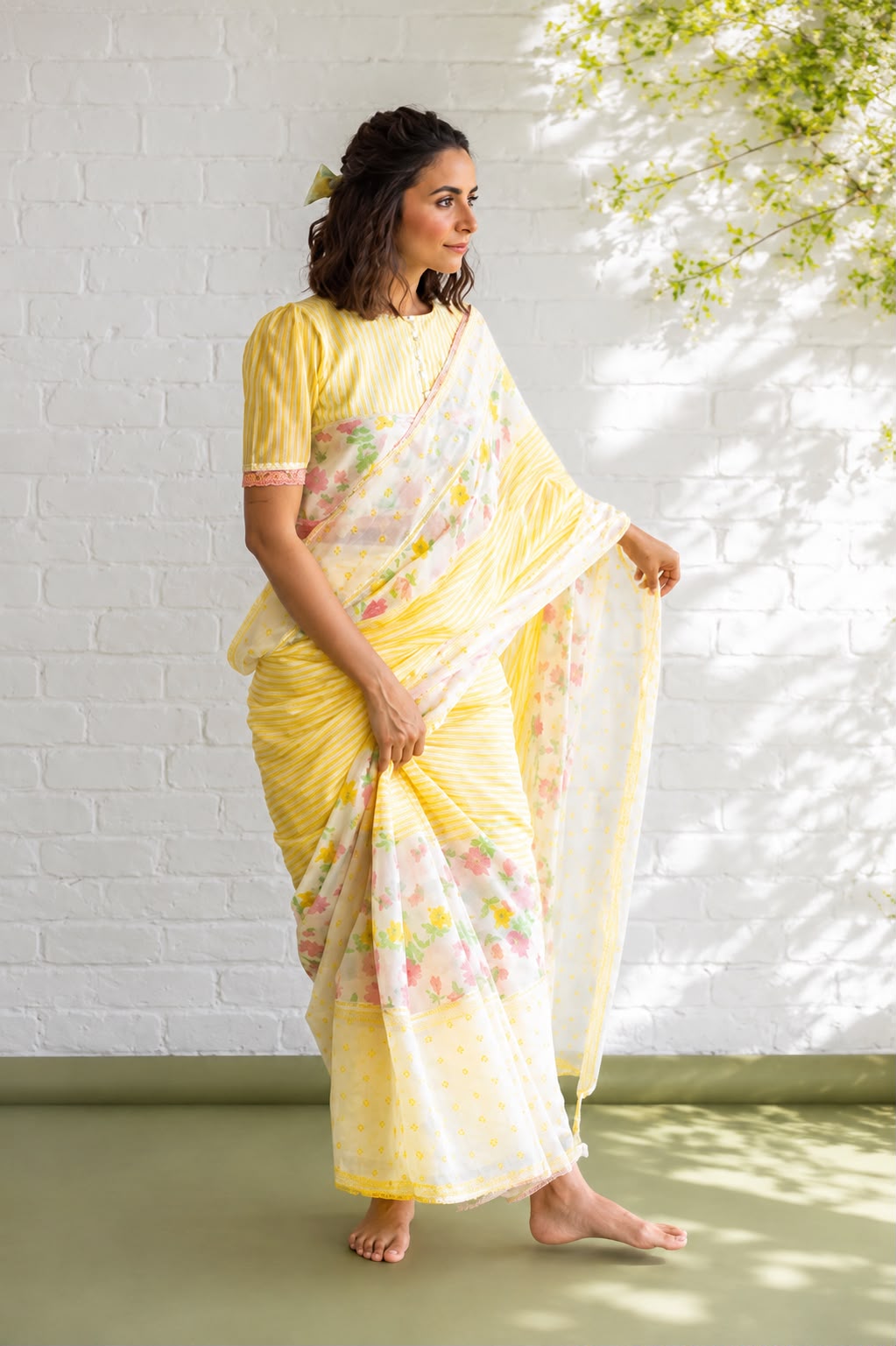 Sunshine Floral Cotton Linen Blend Saree