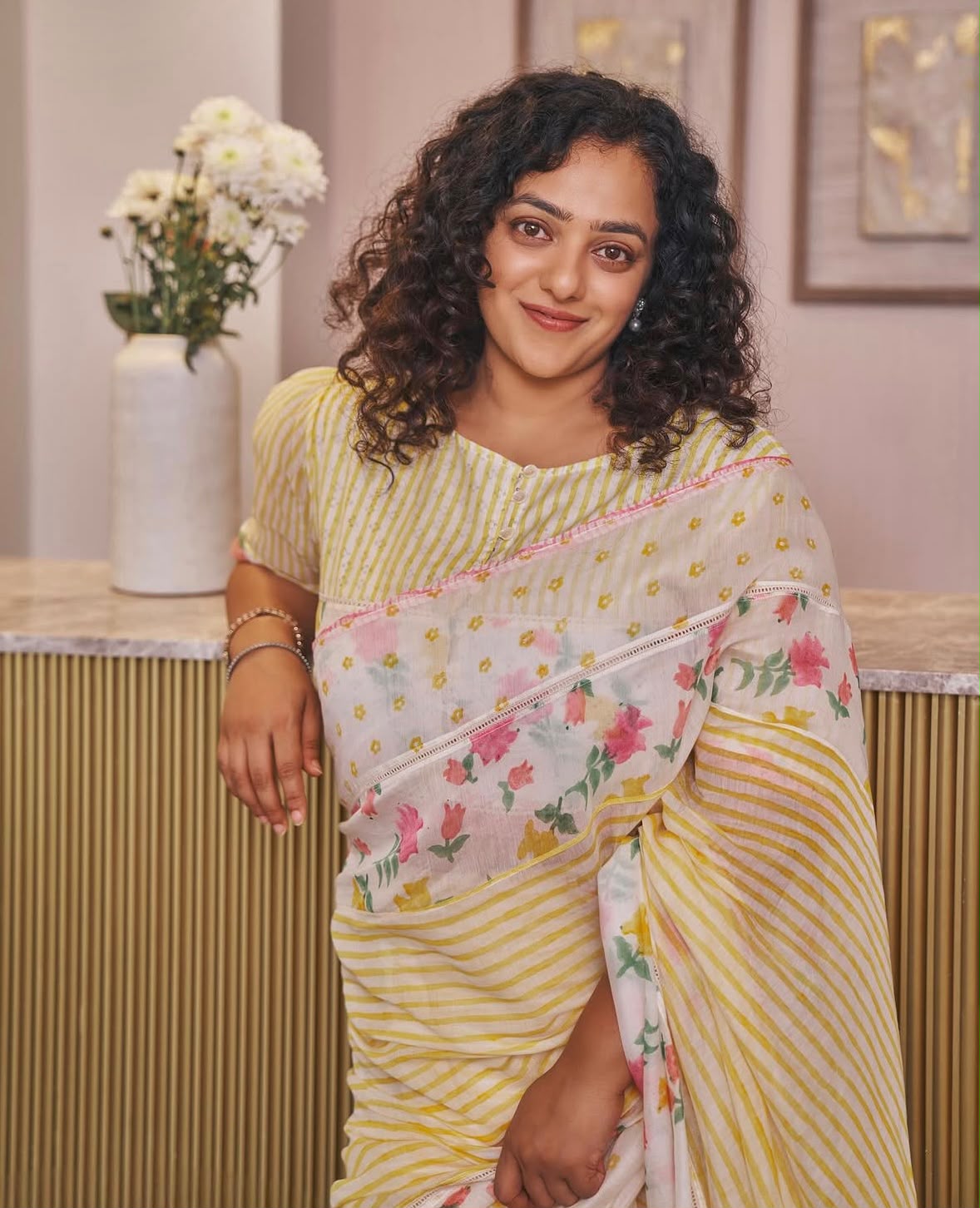 Sunshine Floral Cotton Linen Blend Saree