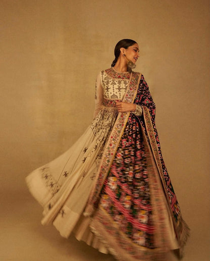 Pure Dola Silk Patan Patola Dupatta