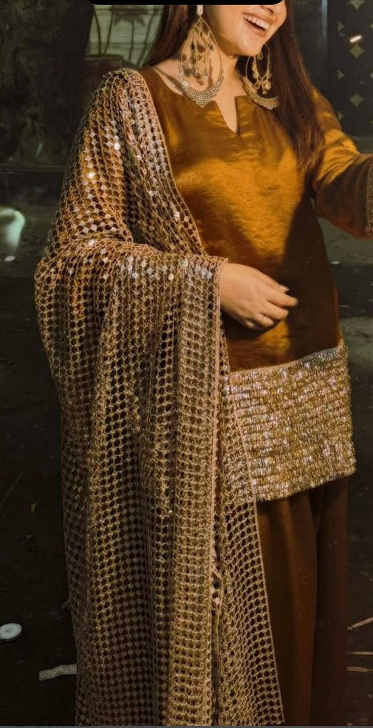 Gold Sequined thread dupatta