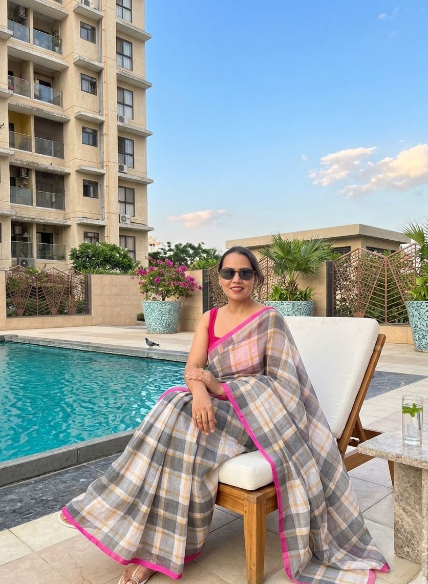 CHECKMATE – Cotton Linen Digital Print Saree